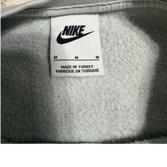 Nike Green and Cream Sweatshirt - Picture 5 of 7